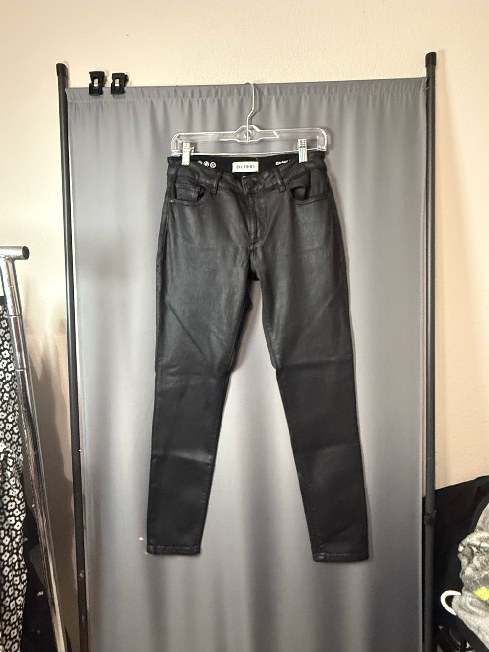 DL1961 Woman Black Skinny Coated Jeans